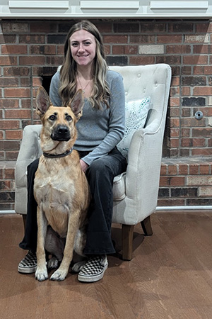 Makayla Lang, Groomer